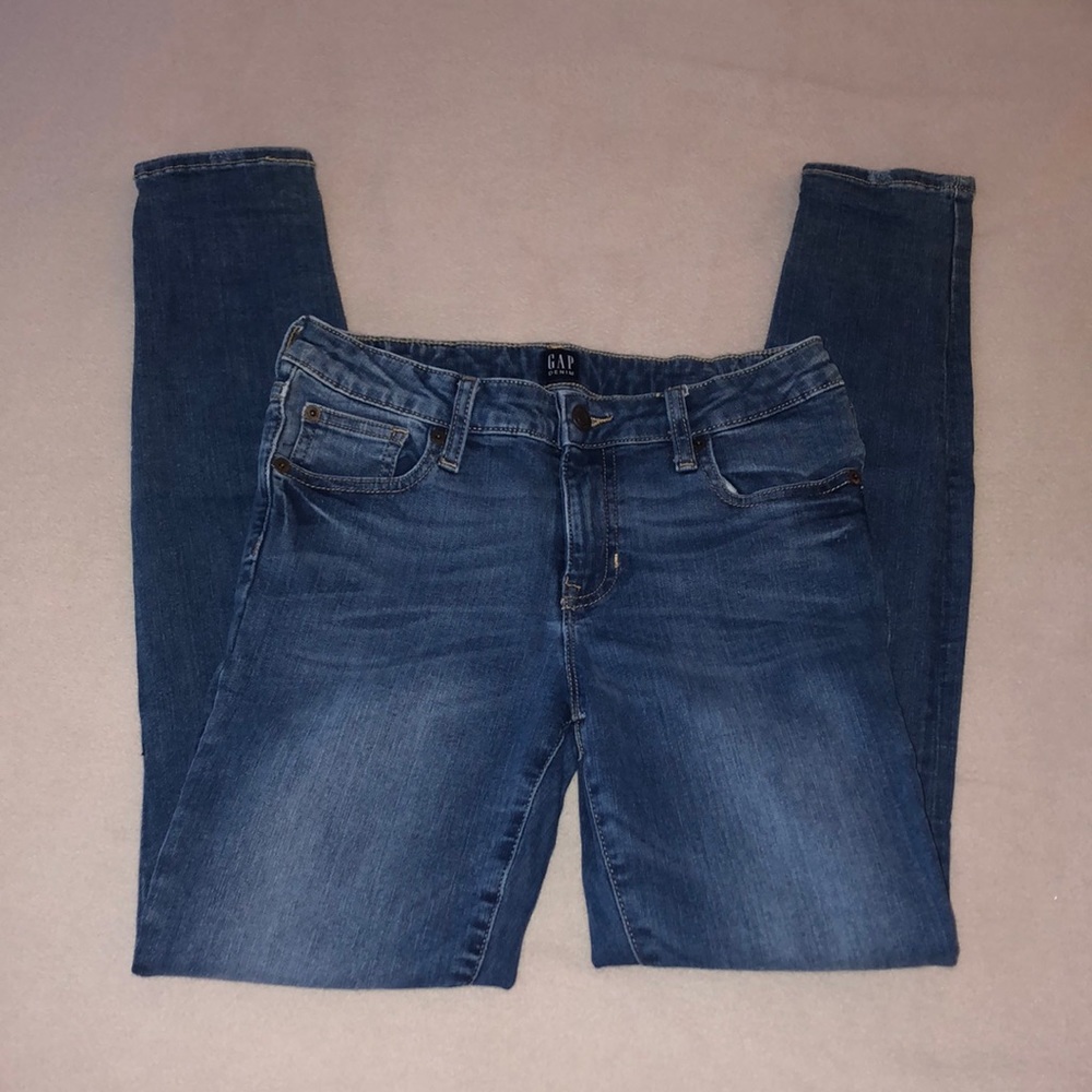GAP skinny jeans